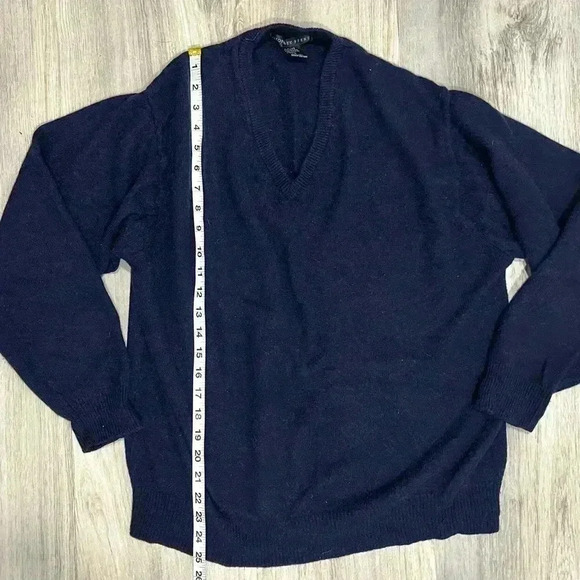 Geoffrey Beene Cashmere Wool Navy V Neck Sweater Long Sleeve Knit Top Size XL - Picture 4 of 6